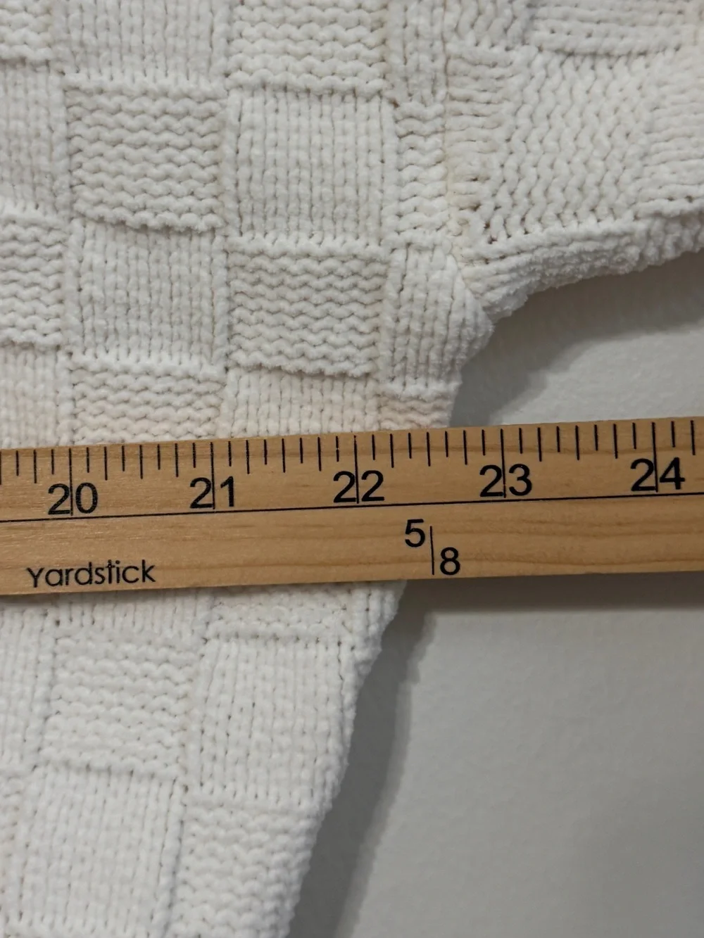 Abercrombie & Fitch Checkerboard Stitch Notch-Neck Sweater Size XS